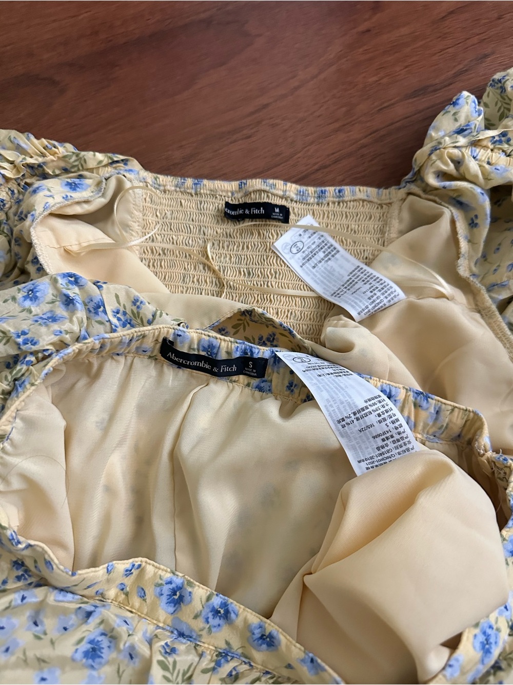 Abercrombie Yellow Floral Tiered Set - Picture 2 of 6